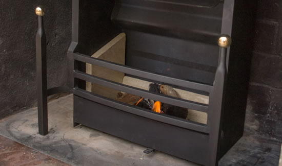 P3124152 Thermovent with dog irons and grate front Feature Fireplaces