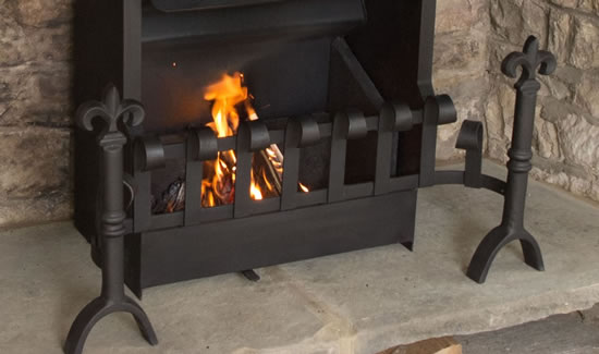 P4041150a Thermovent grate front and dog irons. Bespoke Fireplaces
